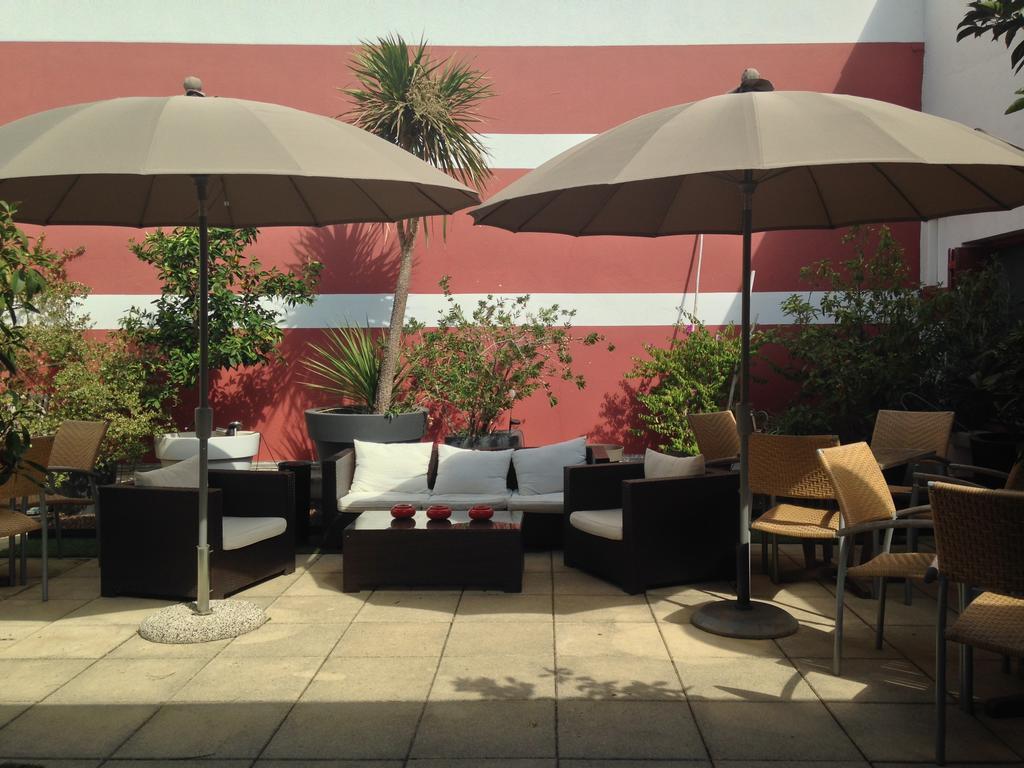 נים Hotel Cote Patio מראה חיצוני תמונה