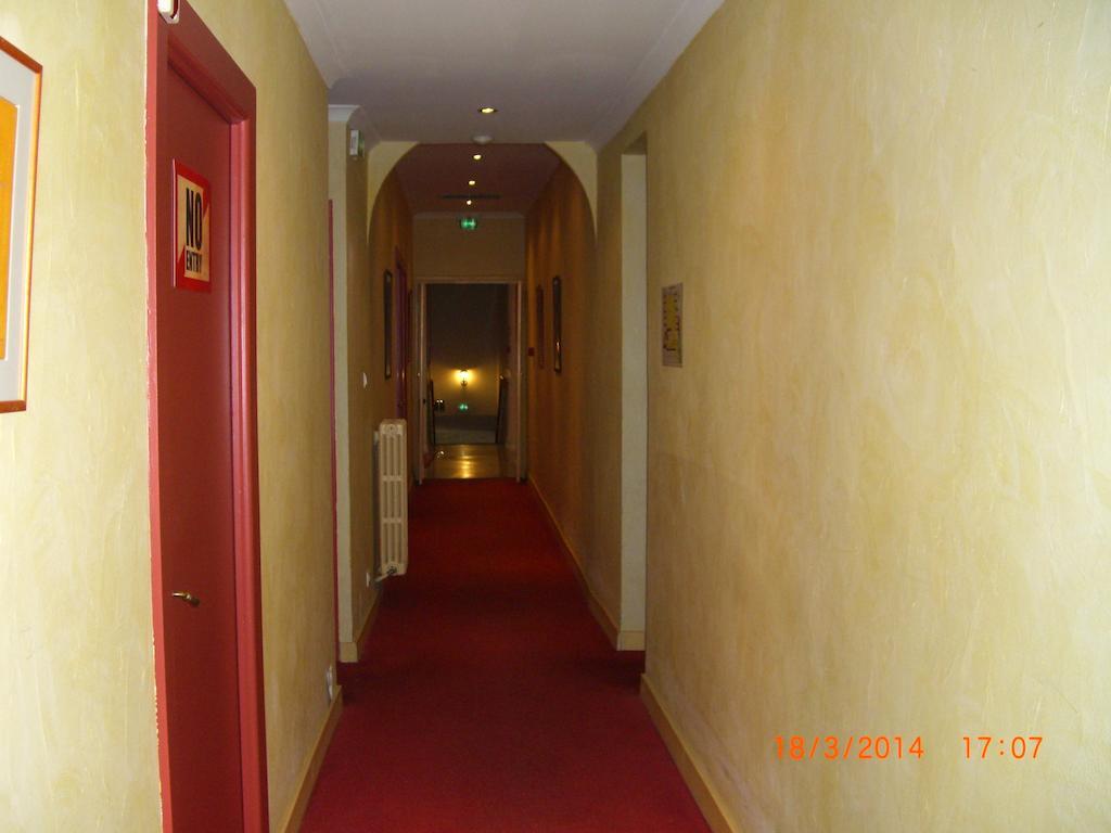 נים Hotel Cote Patio מראה חיצוני תמונה