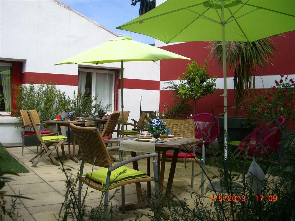 נים Hotel Cote Patio מראה חיצוני תמונה