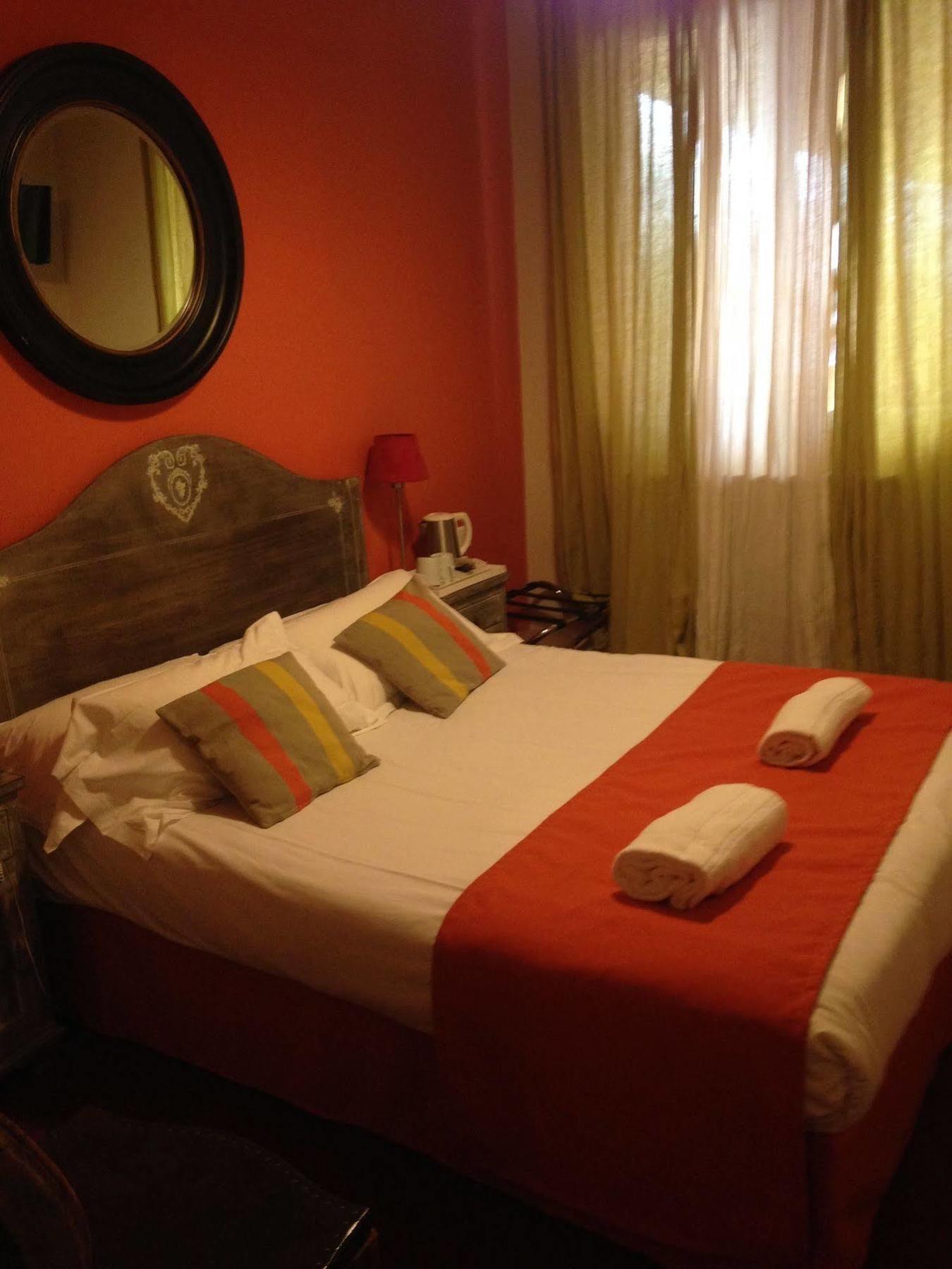 נים Hotel Cote Patio מראה חיצוני תמונה