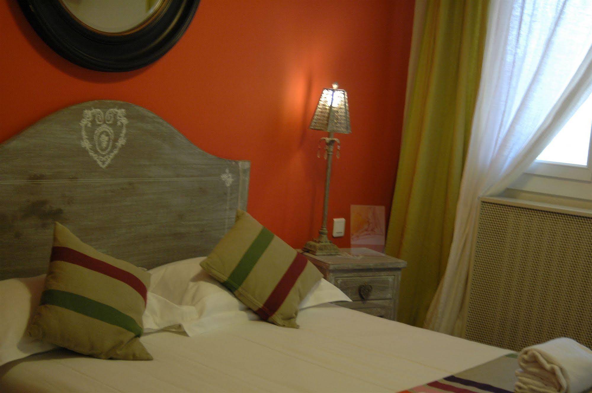 נים Hotel Cote Patio מראה חיצוני תמונה